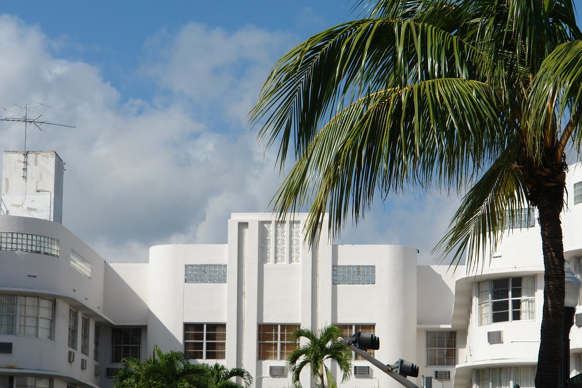 The Official Art Deco Walking Tour by The Miami Design Preservation League